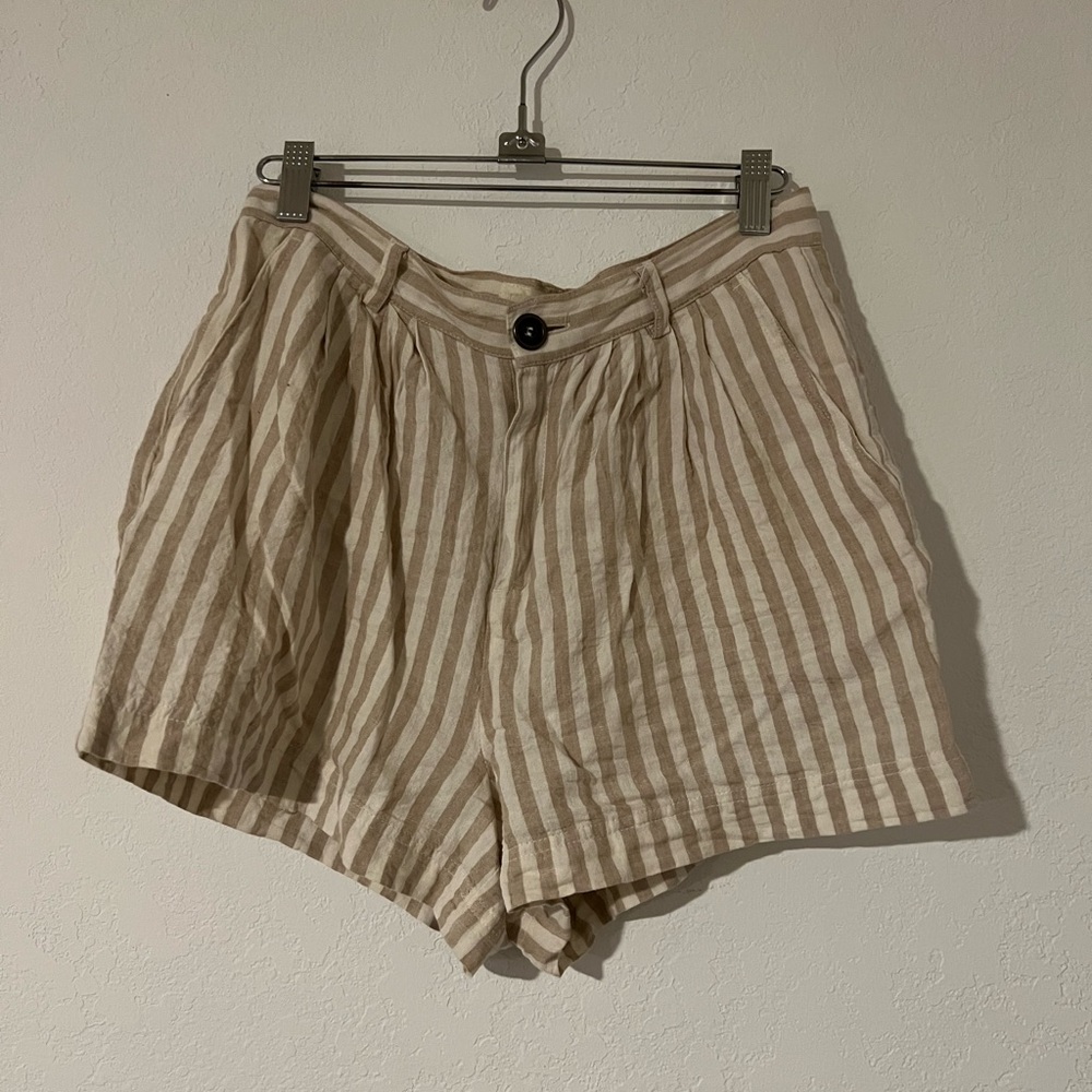 Striped linen shorts
